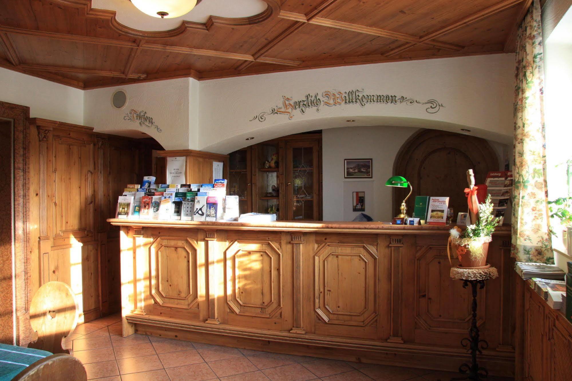 Hotel Gasthof Mostwastl Salzburg Buitenkant foto